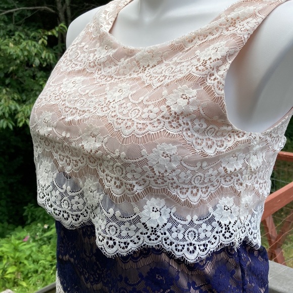Jessica Simpson white and navy layered lace over nude dress size 10 - Picture 10 of 11